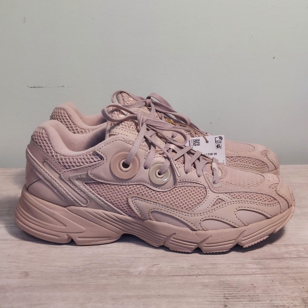 Adidas Light Tan Sneakers